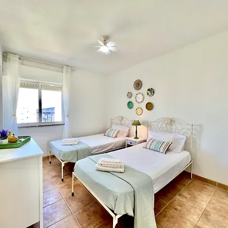 Town 1 By Homing Apartment